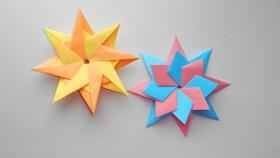 Восьмиконечная звезда из бумаги. Оригами поделки для декорирования
