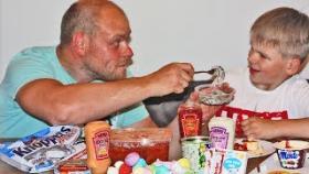 Обычная Еда против Мармелада Челлендж! ПАПА В ШОКЕ! Real Food Gummy Food Candy Challenge. Kids Show