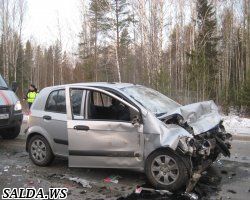 На 30 км автодороги Нижний Тагил - Нижняя Салда водитель «Хундай-Солярис» совершил лобовое столкновение