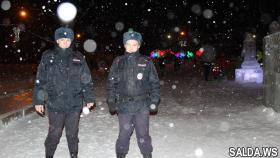 Салдинские полицейские не допустили происшествий на улицах в новогодние и рождественские праздники