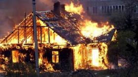Захламление придомовой территории привело к пожару