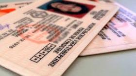 Госавтоинспекция Свердловской области напоминает о порядке выдачи и замены водительских удостоверений