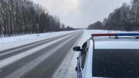 Госавтоинспекция Верхней Салды призывает водителей быть внимательными на зимней дороге!