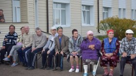 В башкирском селе Зубово расселили проблематичный дом престарелых