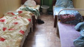 Антисанитария в частом доме-интернате для пожилых лиц – правоохранители Алтайского края завели уголовное дело
