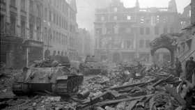 20 апреля 1945 года. Начался штурм Берлина