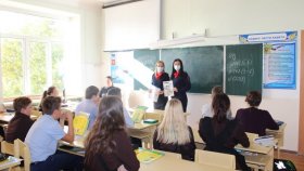 Сотрудники Белгородского линподразделения провели &quot;день безопасности&quot; для школьников