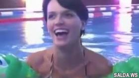 Голые знаменитости Певица Слава 18+