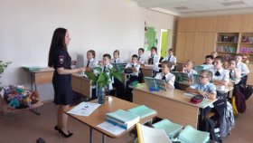 Старооскольские транспортные полицейские провели профилактическую акцию «Безопасная дорога»