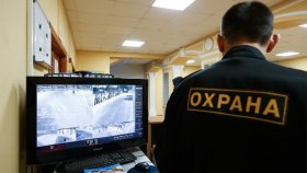 Пьяная женщина хотела насильно увезти из дома престарелых своего дальнего родственника