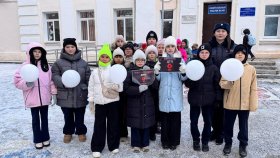 Массовые акции памяти жертв ДТП охватили города и районы Свердловской области