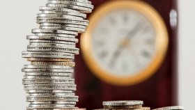 Большинство россиян не копят деньги на будущее своих детей