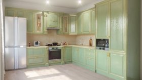 Преимущества и недостатки кухонь из массива дерева