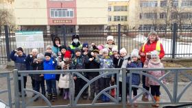 Акция «Шагающий автобус»