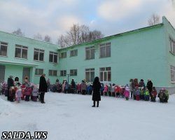 В образовательных учреждениях и учреждениях культуры пройдут детские утренники,  новогодние представления, вечера