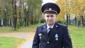 «Работать надо с желанием и азартом, тогда и результаты будут», - уверен участковый уполномоченный полиции Иван Степных