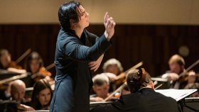 Теодор Курентзис и «musicAeterna» снова в Москве: не пропустите концерт в «Зарядье»