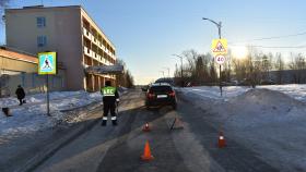 Сотрудники Госавтоинспекции выясняют обстоятельства ДТП, в результате которого пострадали два несовершеннолетних пешехода