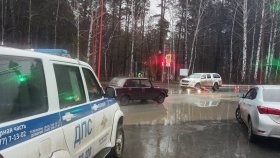 В Заречном сотрудники Госавтоинспекции устанавливают обстоятельства ДТП, в котором пострадал пешеход