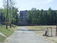 На стадионе школы № 2