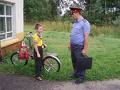 СИЛЬНО ПОРЕЗАЛСЯ – ЖДИ УЧАСТКОВОГО