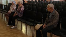 Конструктивного диалога не получилось: на отчёт участкового перед жителями Народной Стройки пришло 4 человека