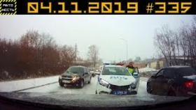 Новые записи АВАРИЙ и ДТП с АВТО видеорегистратора #335 [car crash November] 04.11.2019