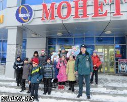 Дружина юных пожарных школы № 1 совместно с сотрудниками ОНД провели профилактическую акцию в торговом центре «Аракс»