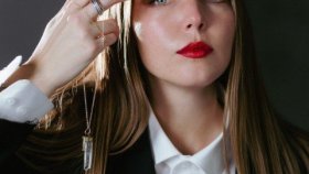 Гипноцелитель Олеся Зуева