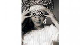 София Мартина объединяет детей мира русской новогодней песней «Здравствуй Дедушка Мороз»