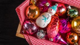 Как и где хранить новогодние елочные игрушки