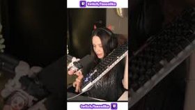 Фасолька сравнивает свою клавиатура с клавой за 14000