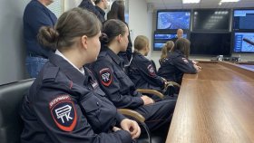 Госавтоинспекция Свердловской области провела день открытых дверей для представителей студенчества