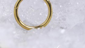 Пирсинг носа – модные, безопасные и красивые украшения