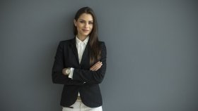 Апрельская распродажа со скидками до 70%