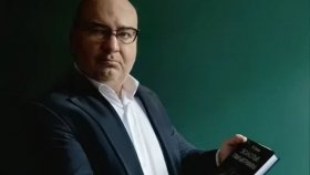 Награда для писателя: Остап Стужев получил Dress code award