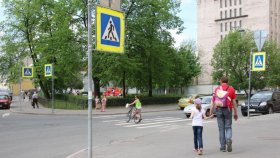 Госавтоинспекция МО МВД России &quot;Верхнесалдинский&quot; призвала родителей до конца каникул вместе с детьми проработать маршруты от дома до школы