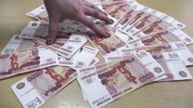 Салдинские полицейские задержали подозреваемую в краже денег