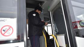 Сотрудники Госавтоинспекции проверили пассажирские автобусы