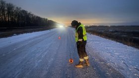 Госавтоинспекция Свердловской области разыскивает очевидцев дорожно-транспортного происшествия, произошедшего в Каменском районе