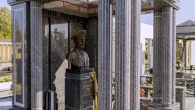 Особенности изготовления мемориальных сооружений: роль опытных мастеров