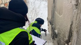 В Верхней Салде автоинспекторы устанавливают обстоятельства ДТП с участием несовершеннолетнего