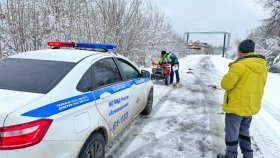 Сотрудники Госавтоинспекции отстранили от управления квадроциклом 11-летнего водителя в Нижней Туре